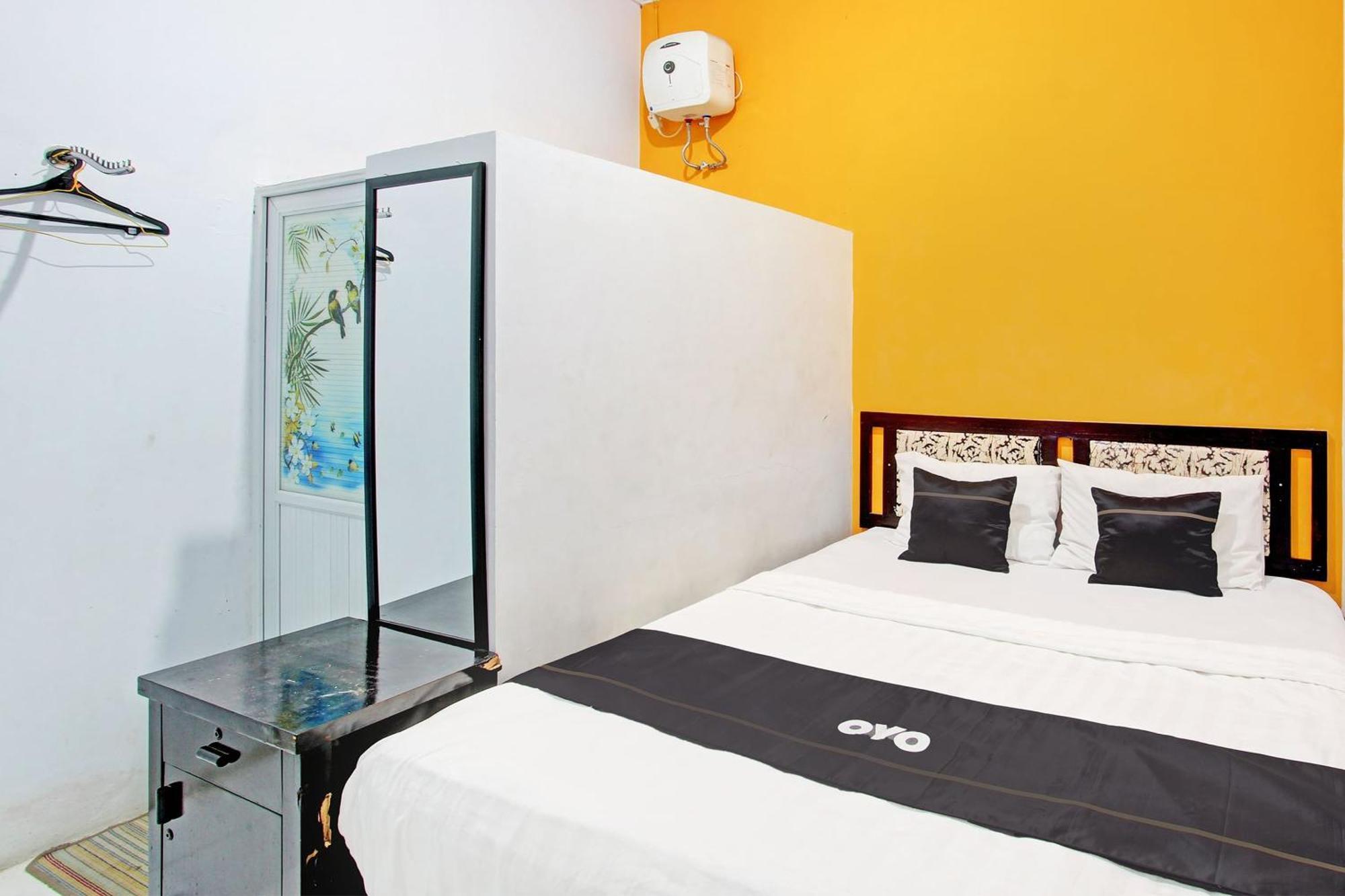 Capital O 92929 Hotel New Tirta Kencana Syariah Tegal  Exterior photo